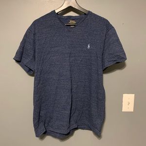 T-shirt from Polo Ralph Lauren.